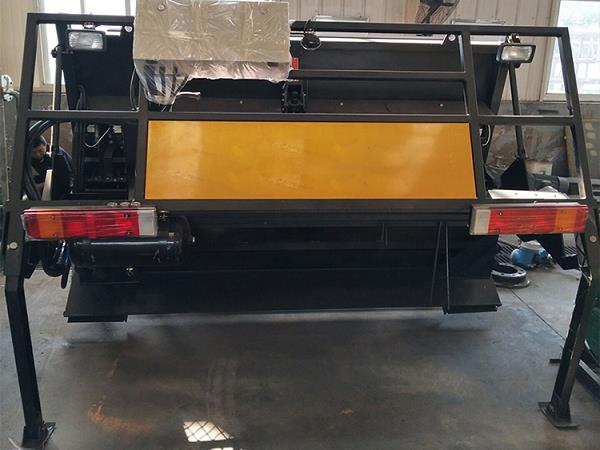 vechile mounted chip spreaders_1